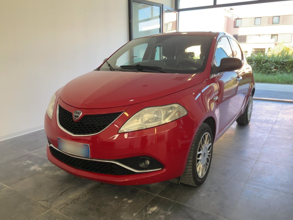 Lancia Ypsilon 2016