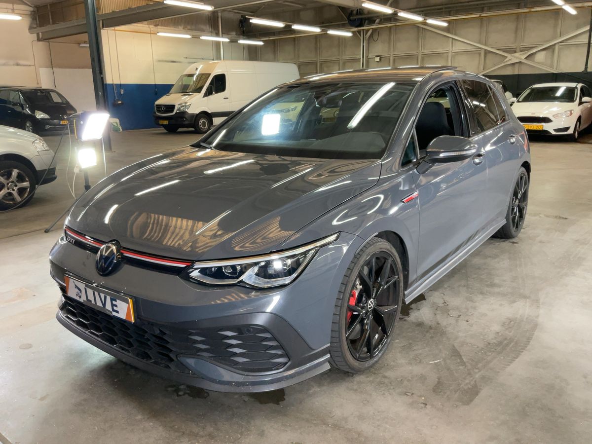 Volkswagen Golf VIII 2.0 TSI GTI Clubsport