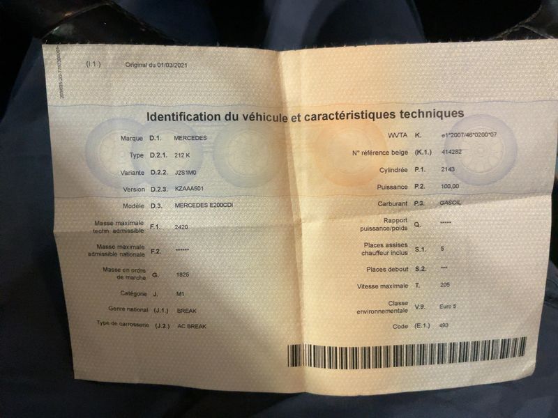 Mercedes-Benz E-Klasse E 200 CDI T BlueEfficiency Avantgarde 2011 – снимка 20