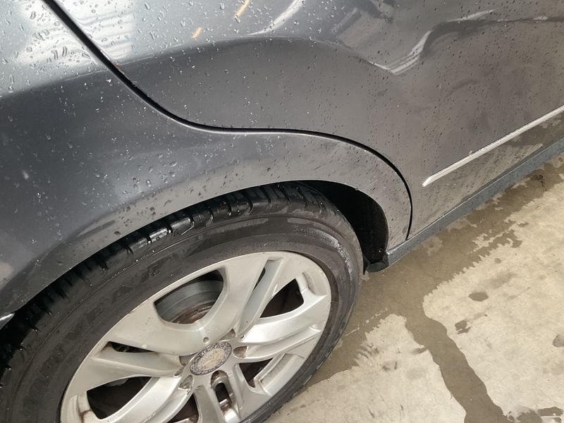Mercedes-Benz E-Klasse E 200 CDI T BlueEfficiency Avantgarde 2011 – снимка 22
