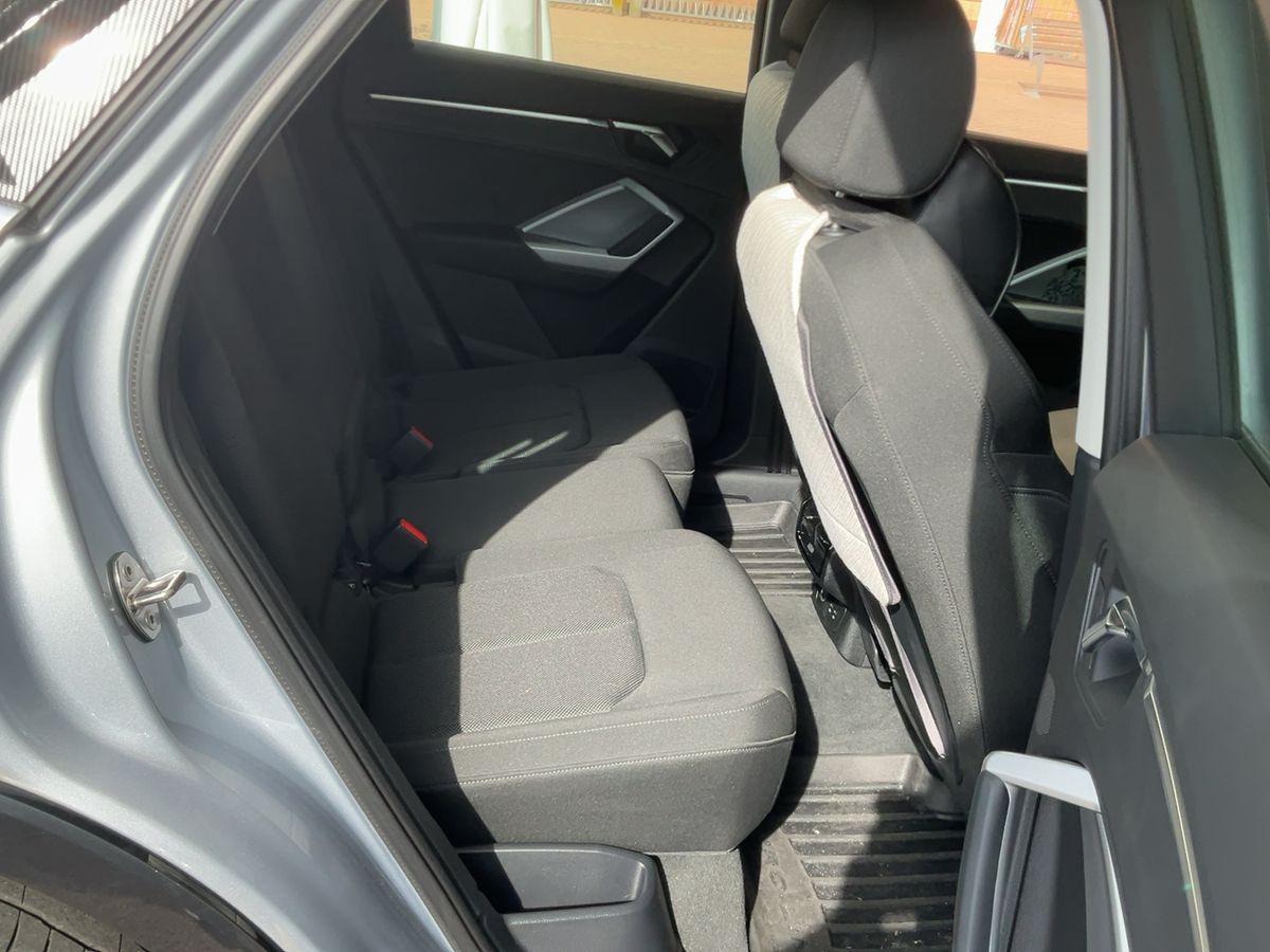 Audi Q3 Sportback 35 TFSI Mild-Hybrid ACT - Immagine 11