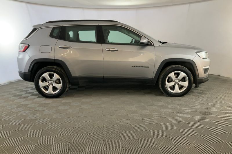 Jeep Compass 2.0 M-Jet Longitude 4WD 2019 – снимка 10