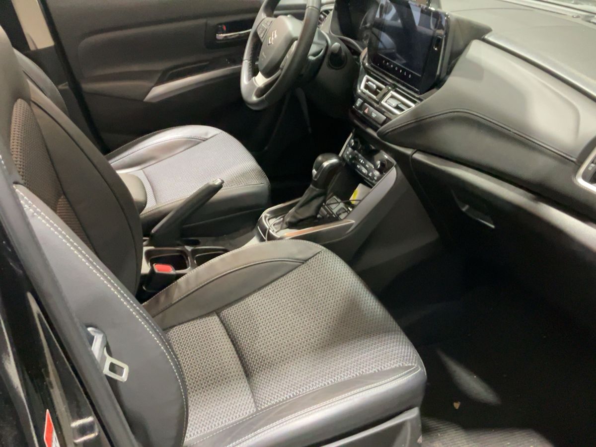 Suzuki S-Cross 2025 — photo 17