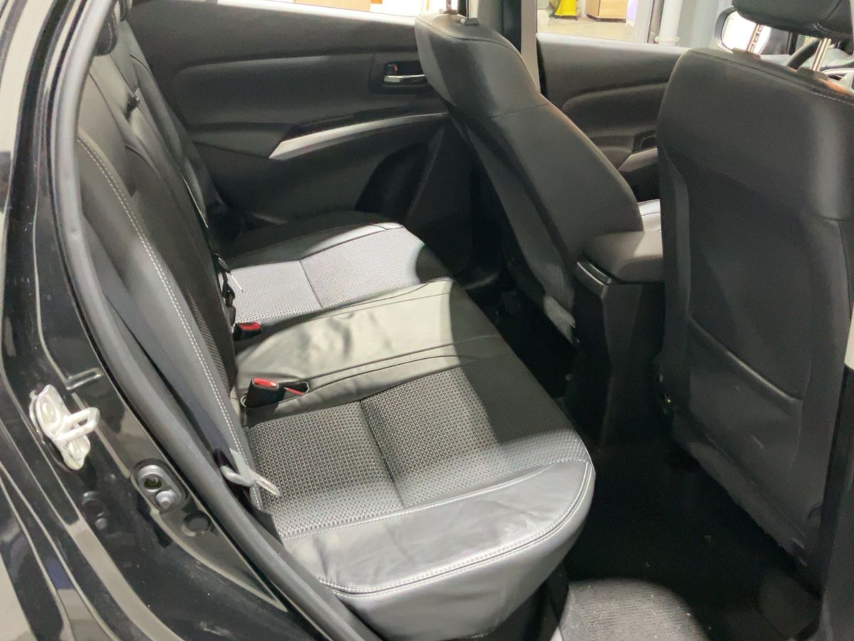 Suzuki S-Cross 2025 — photo 20