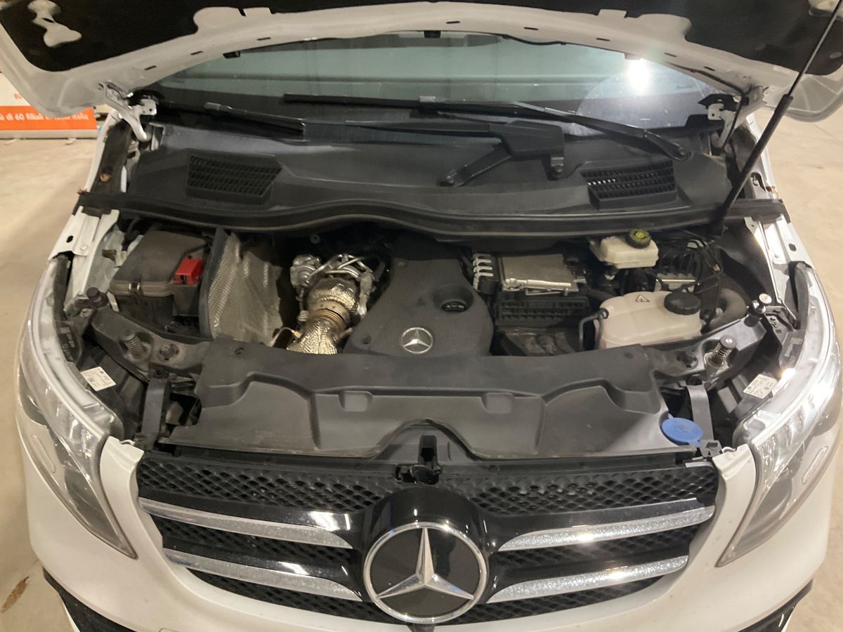 Mercedes-Benz V-Klasse 2021 — photo 33