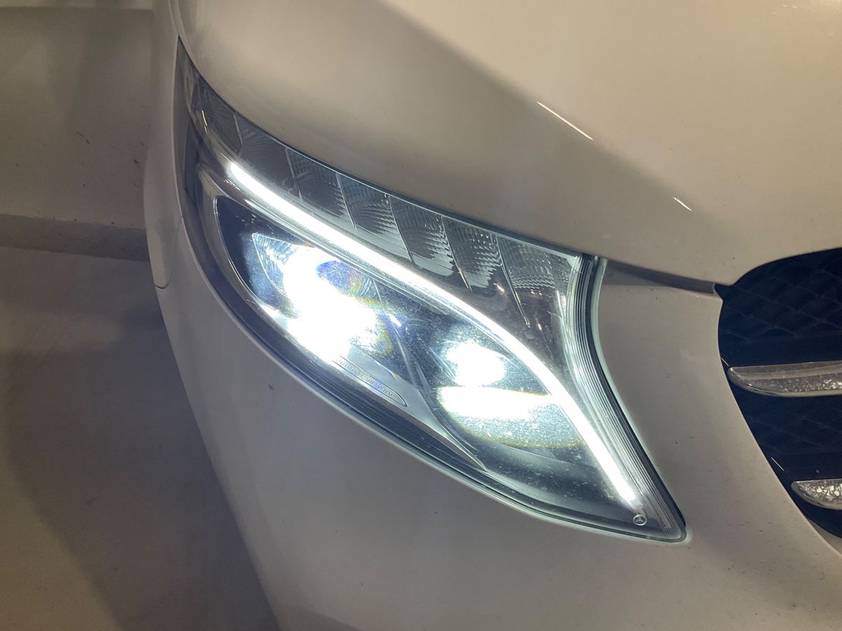 Mercedes-Benz V-Klasse 2021 — photo 32