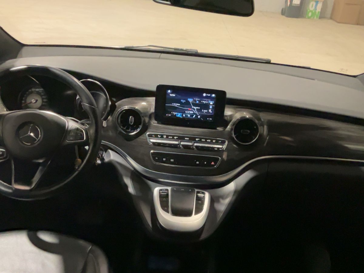 Mercedes-Benz V-Klasse 2021 — photo 19