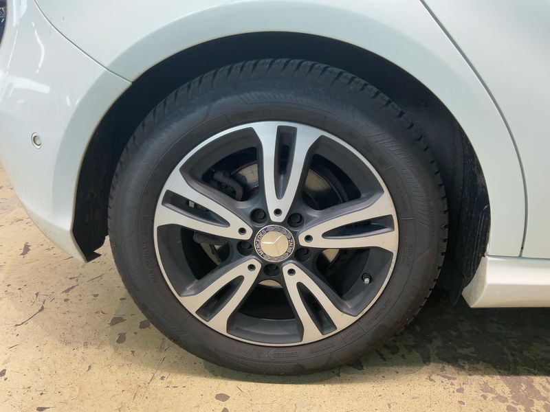 Mercedes-Benz A-Klasse A 180 CDI BlueEfficiency Style 2016 – снимка 9