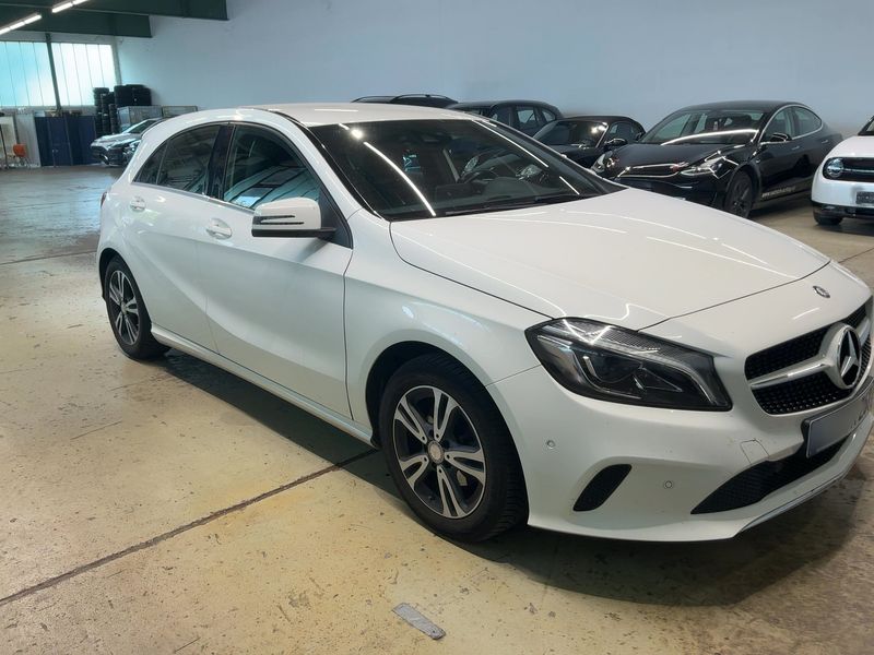 Mercedes-Benz A-Klasse A 180 CDI BlueEfficiency Style 2016 – снимка 12