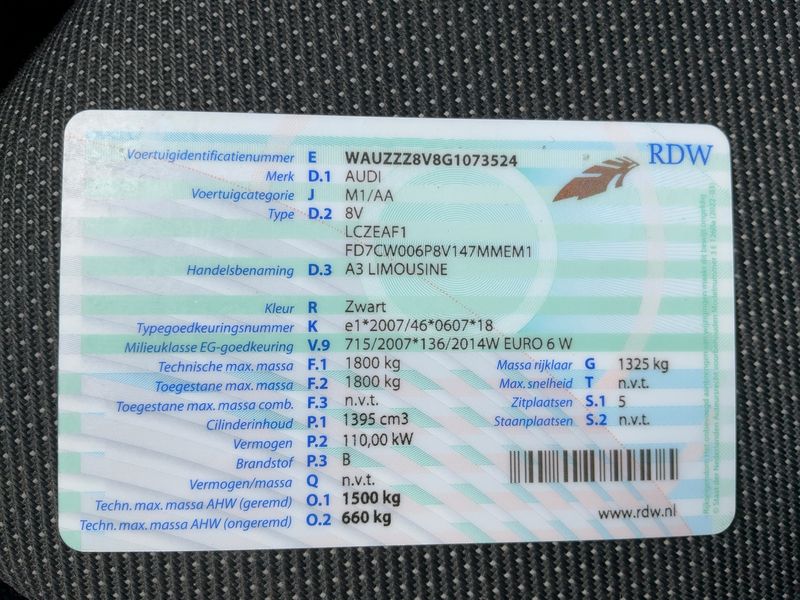 Audi A3 Limousine 1.4 TFSI ACT ultra S line Sportpaket 2016 – снимка 20