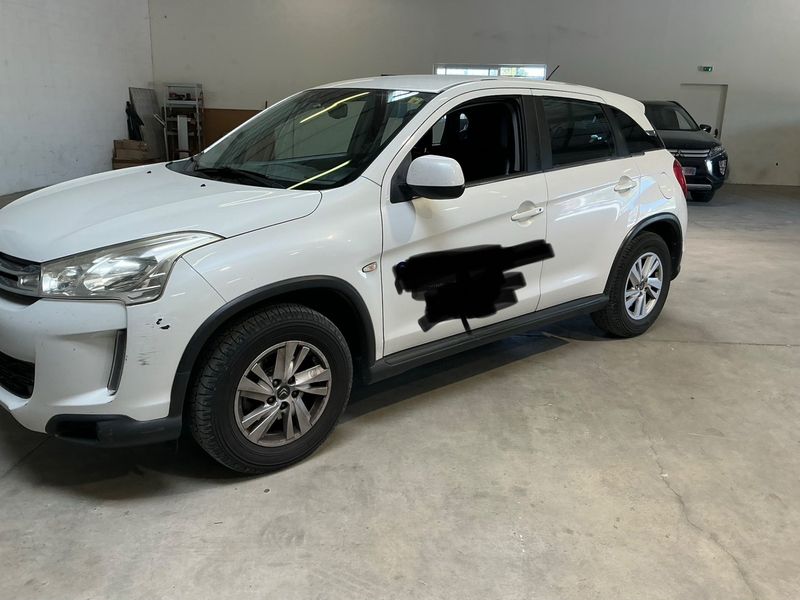 Citroen C4 Aircross 1.6 HDi Confort 4x2 — zdjęcie 2
