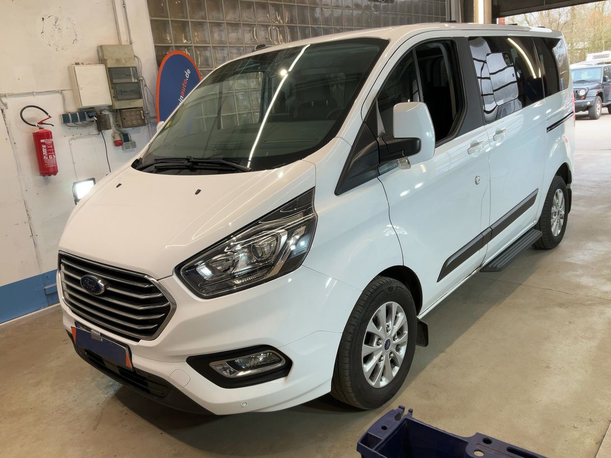 Ford Tourneo 2022 — photo 1