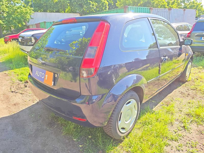 Ford Fiesta 1.4 Viva X 2005 – снимка 5