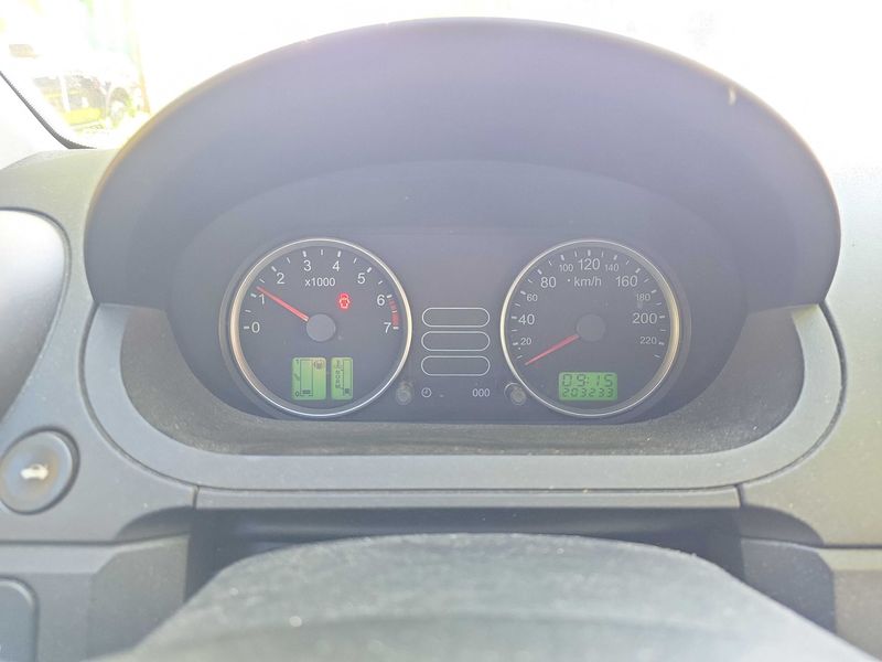 Ford Fiesta 1.4 Viva X 2005 – снимка 12