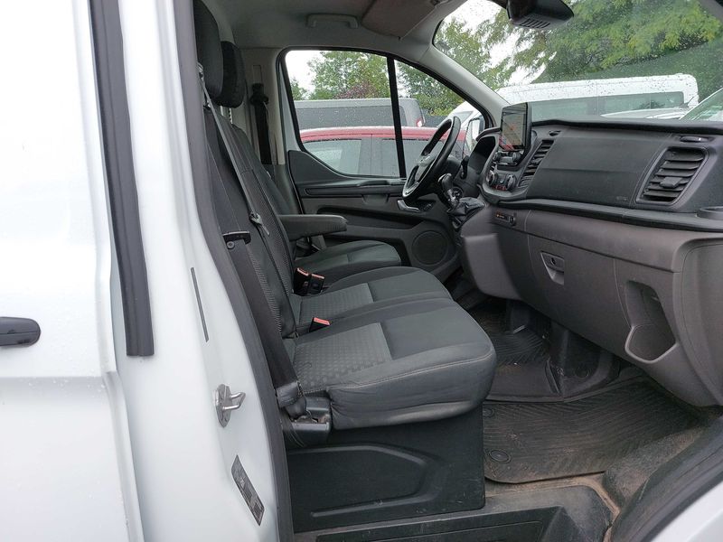 Ford Transit Custom 2.0 TDCi 300 L1 Trend — zdjęcie 10