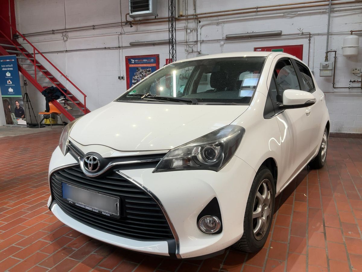 Toyota Yaris 2016