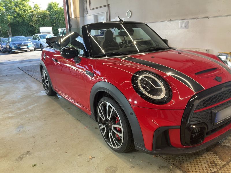 MINI Cabrio John Cooper Works — zdjęcie 8