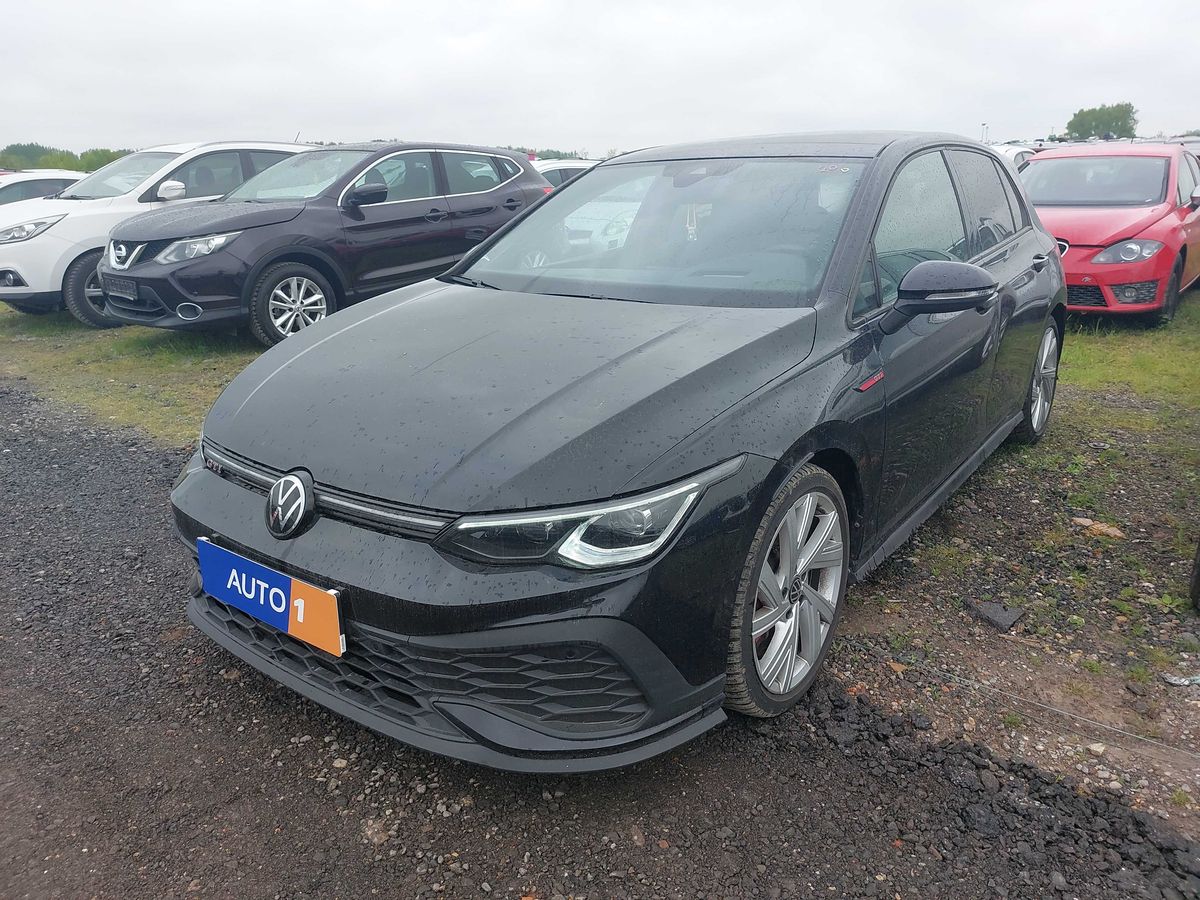 Volkswagen Golf 2024