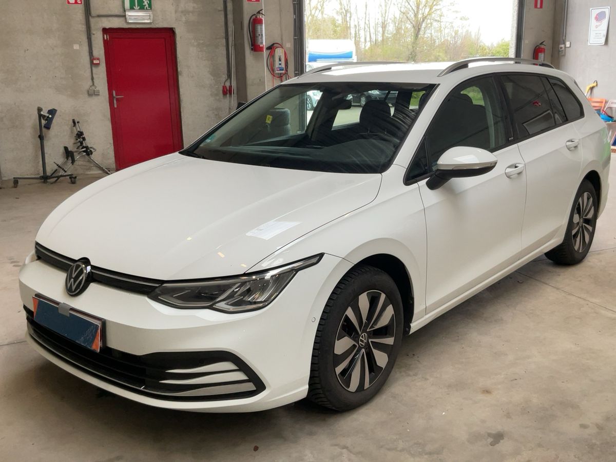 Volkswagen Golf 2024