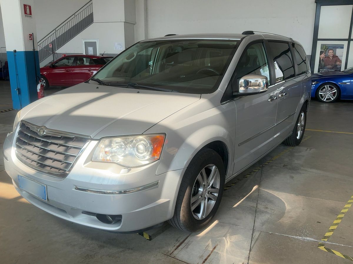 Chrysler Grand 2011