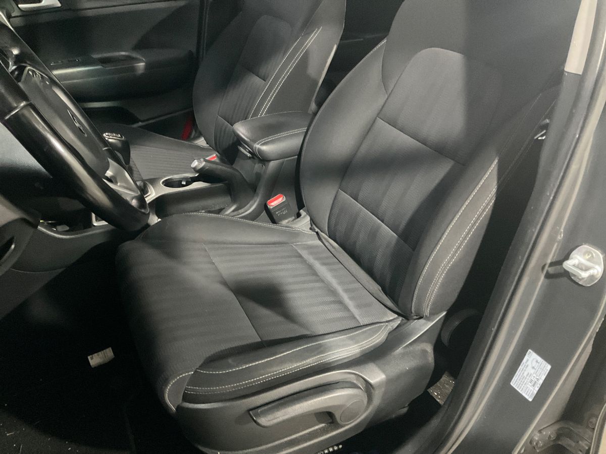 Kia Sportage 2019 — photo 24