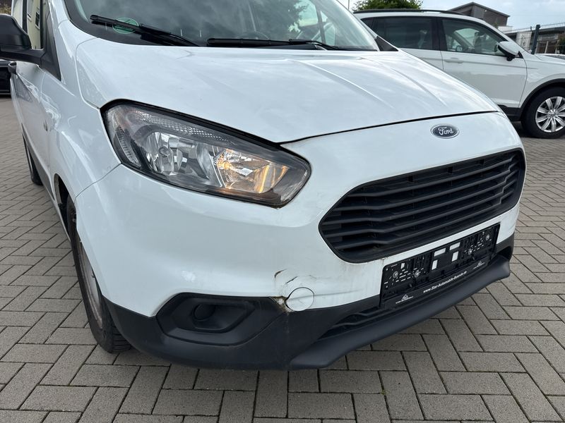 Ford Transit Courier 1.5 TDCi Basis — zdjęcie 17