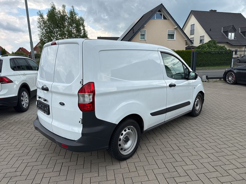 Ford Transit Courier 1.5 TDCi Basis — zdjęcie 21