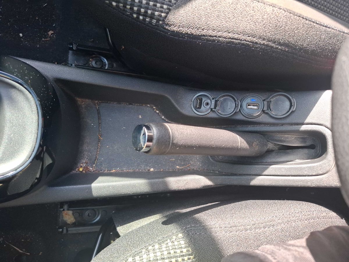 Citroen C3 2014 — photo 25