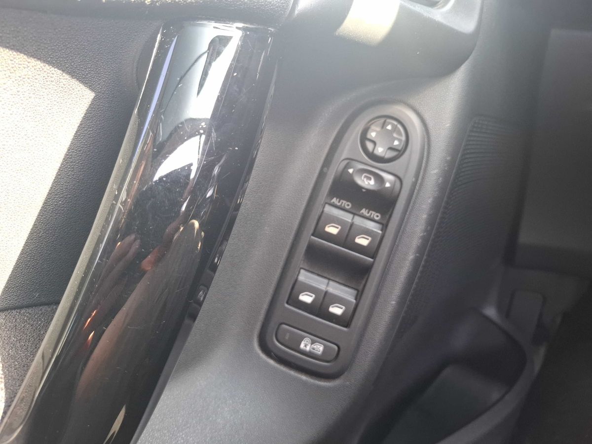 Citroen C3 2014 — photo 33