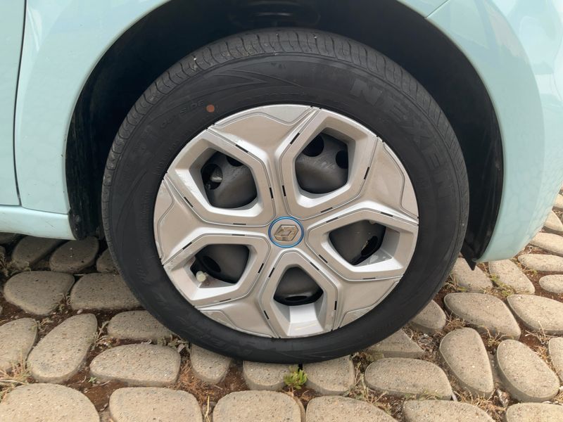 Renault Twingo electric drive 60 kW Zen Electric 2022 – снимка 11