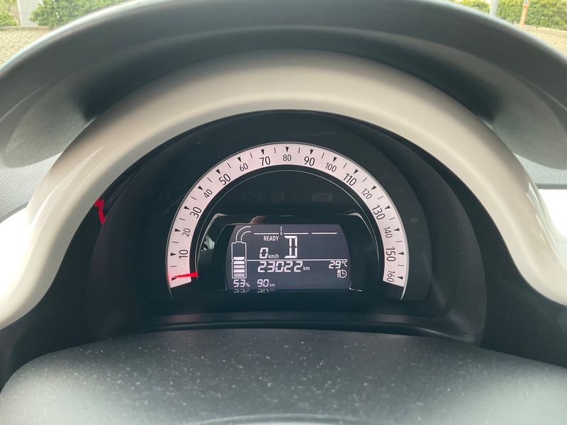 Renault Twingo electric drive 60 kW Zen Electric 2022 – снимка 18