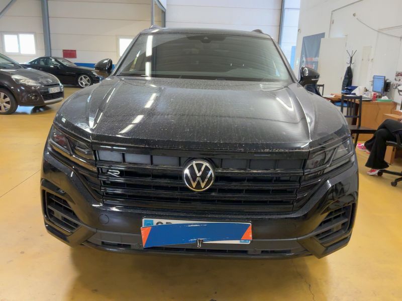 Volkswagen Touareg 3.0 eHybrid R 4Motion 2020 – снимка 14