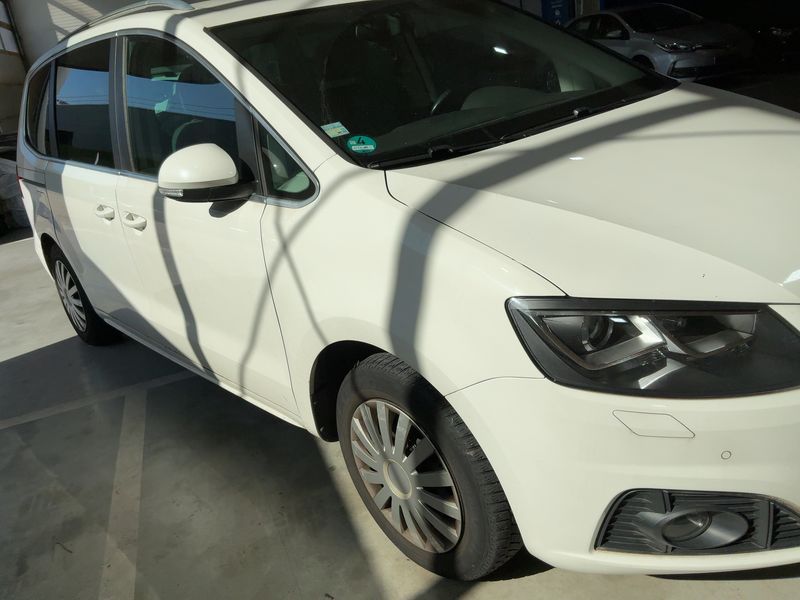 Seat Alhambra 2.0 TDI Style 2012 – снимка 12