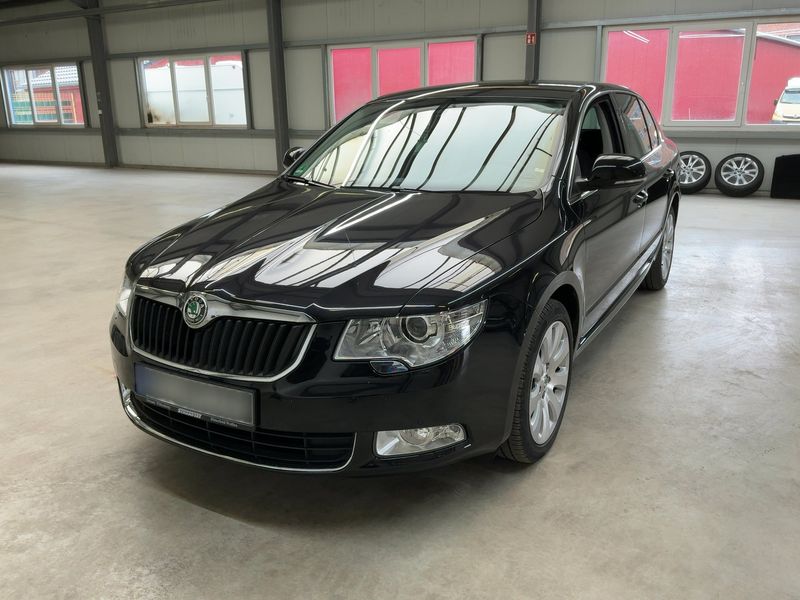 Skoda Superb 2.0 TSI Ambition — zdjęcie 1