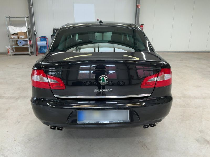 Skoda Superb 2.0 TSI Ambition — zdjęcie 5