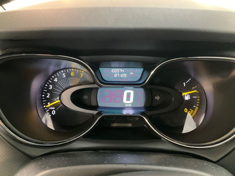 Renault Captur 0.9 Energy Dynamique — zdjęcie 13