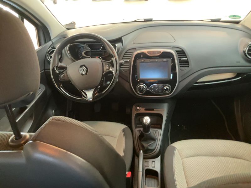 Renault Captur 0.9 Energy Dynamique — zdjęcie 12