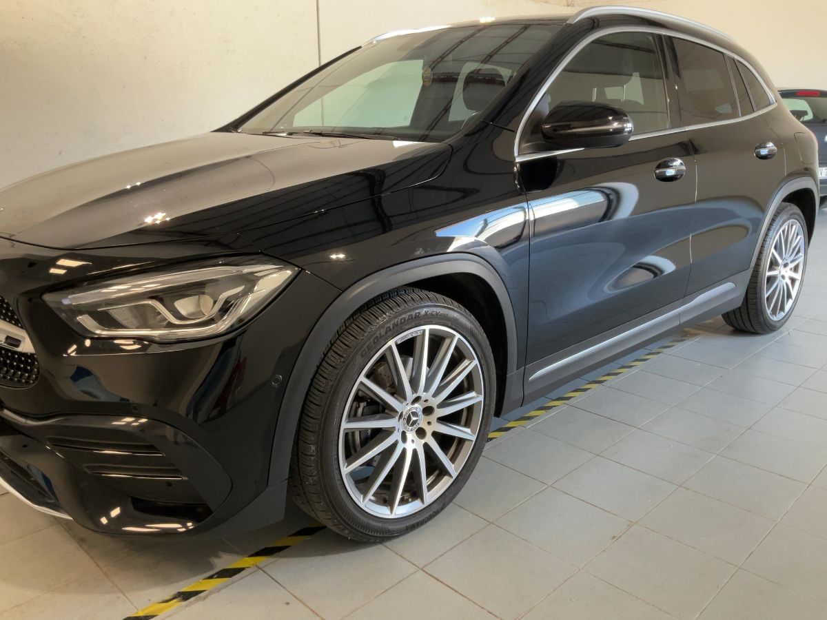 Mercedes-Benz GLA-Klasse GLA 180 d AMG Line