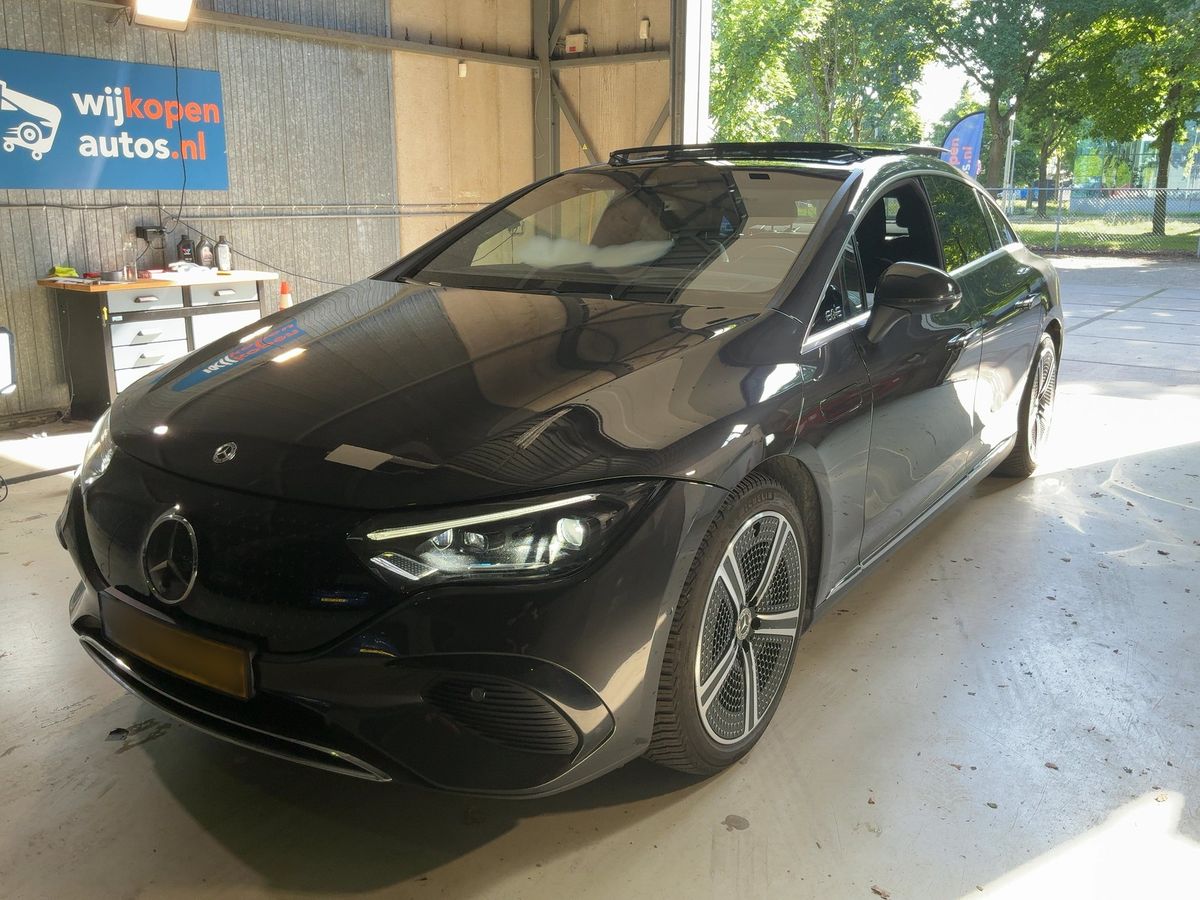 Mercedes-Benz EQE 2022