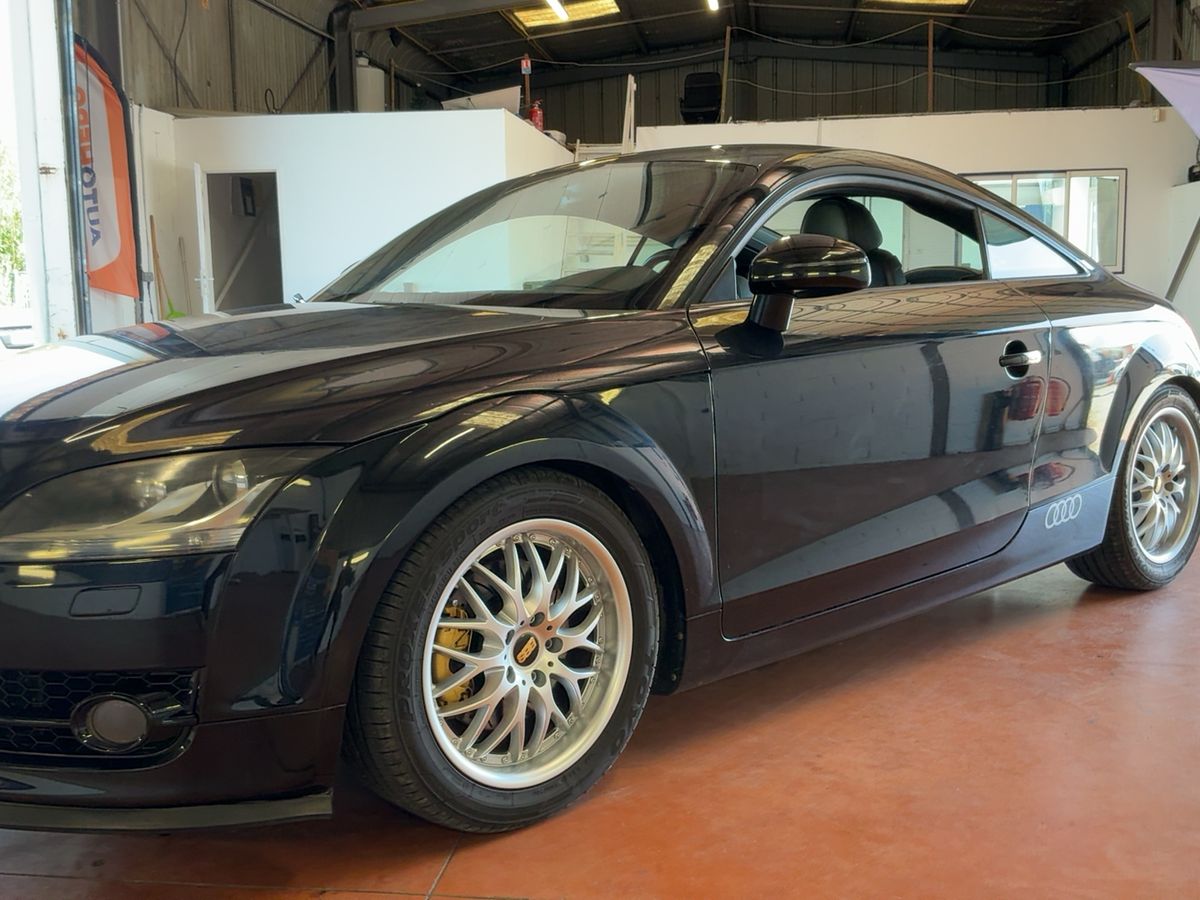 Audi TT 2.0 TFSI Coupe