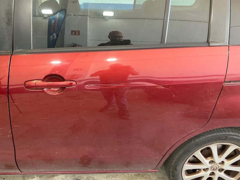 Mazda 5 2.0 Turbodiesel 110 CD TX 2010 – снимка 24