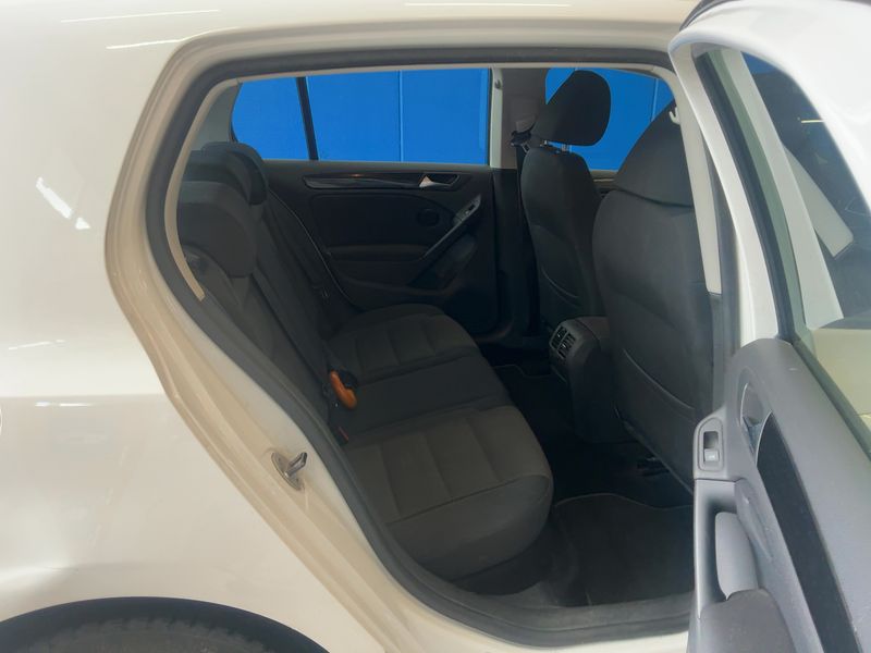 Volkswagen Golf VI 1.4 TSI Comfortline — zdjęcie 14