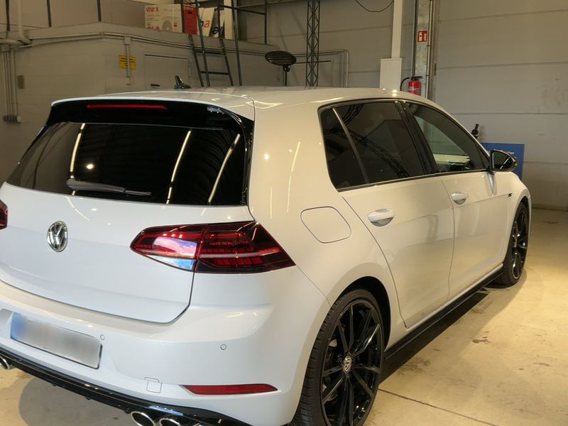 Volkswagen Golf VII 2.0 TSI R 4Motion BlueMotion Tech — zdjęcie 6