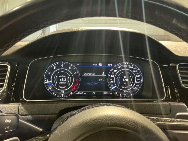 Volkswagen Golf VII 2.0 TSI R 4Motion BlueMotion Tech — zdjęcie 13