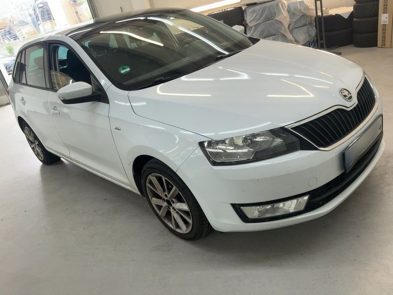 Skoda Rapid Spaceback 1.2 TSI Drive — zdjęcie 8