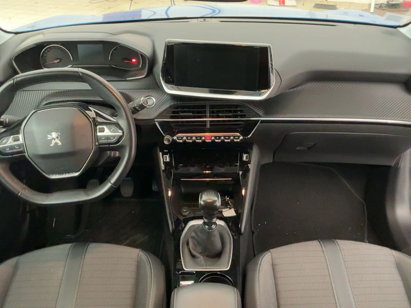 Peugeot 208 1.2 PureTech Allure 2021 – снимка 17