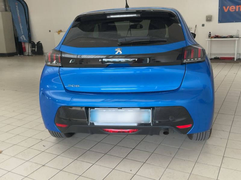 Peugeot 208 1.2 PureTech Allure 2021 – снимка 7