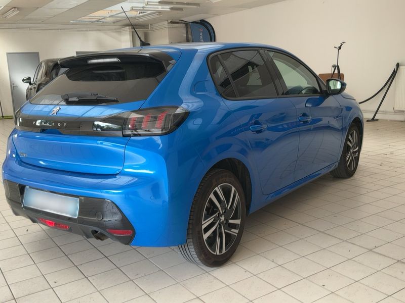 Peugeot 208 1.2 PureTech Allure 2021 – снимка 8