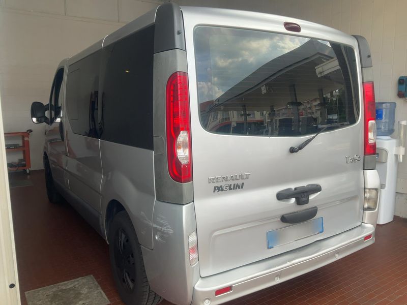 Renault Trafic 2.0 dCi Passenger Expression — zdjęcie 3