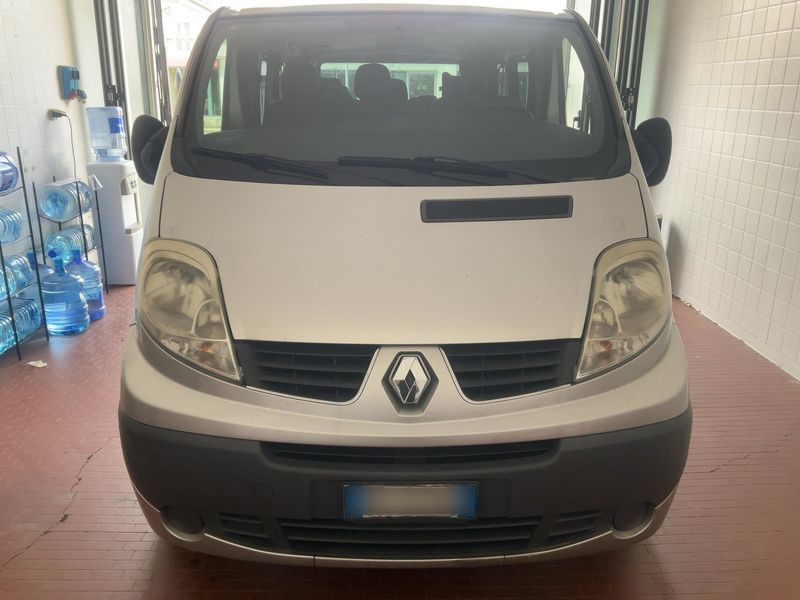 Renault Trafic 2.0 dCi Passenger Expression — zdjęcie 9